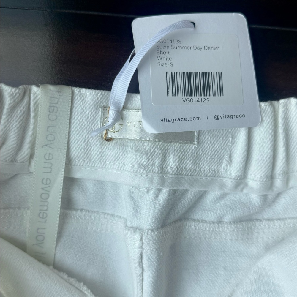 VITA GRACE | SUZIE SUMMER DAY DENIM SHORT | WHITE - Picture 5 of 8